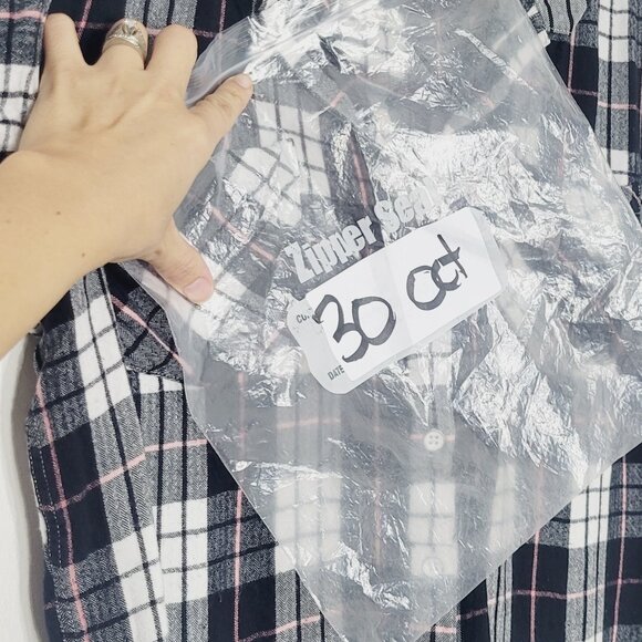 JACHS Girlfriend Women's Black White Plaid Cap Sleeve Button-Down Shirt Size XL - Picture 12 of 12